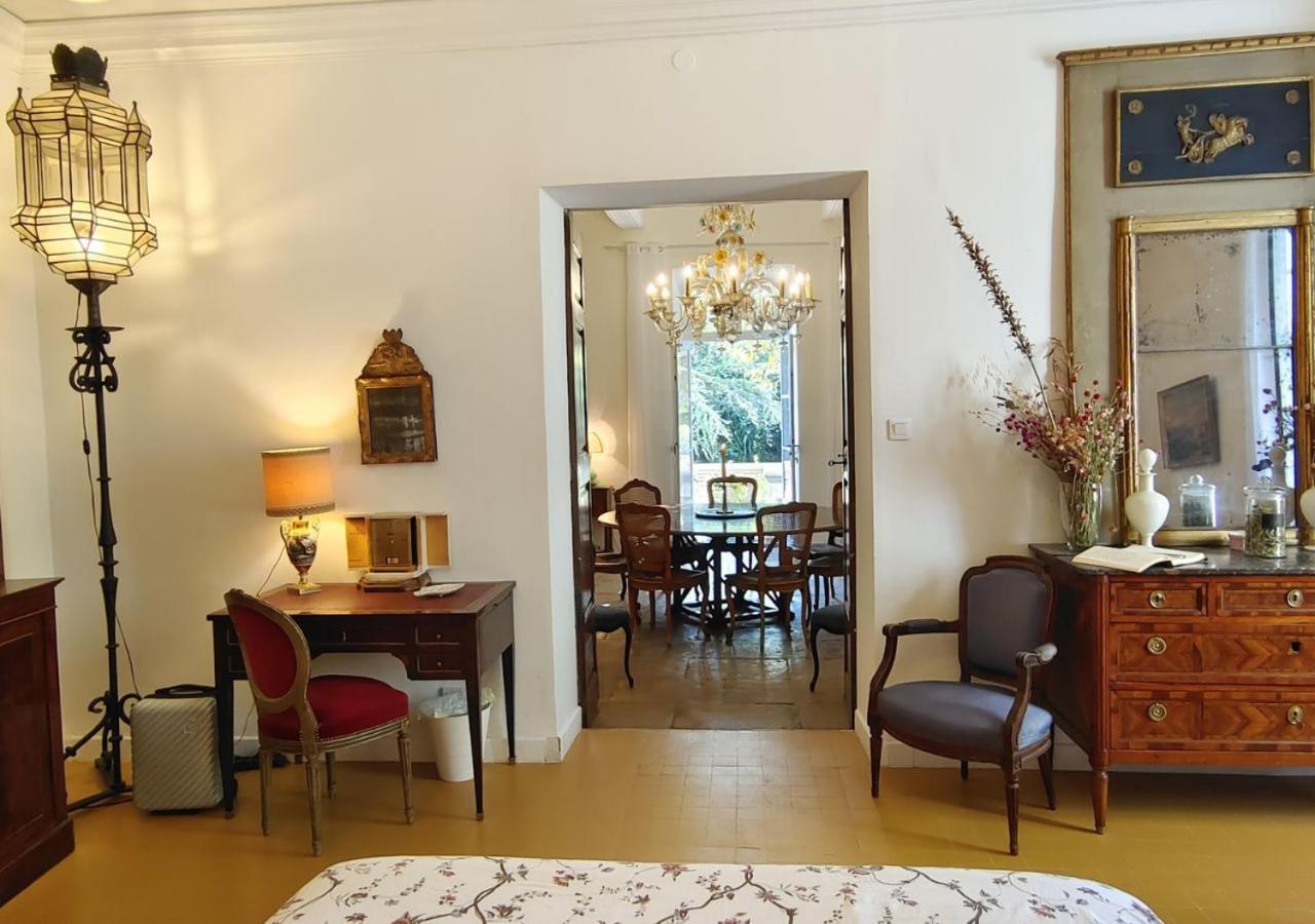 Bed and Breakfast Rue Du Chateau A Cabrieres D'Avignon Exteriér fotografie