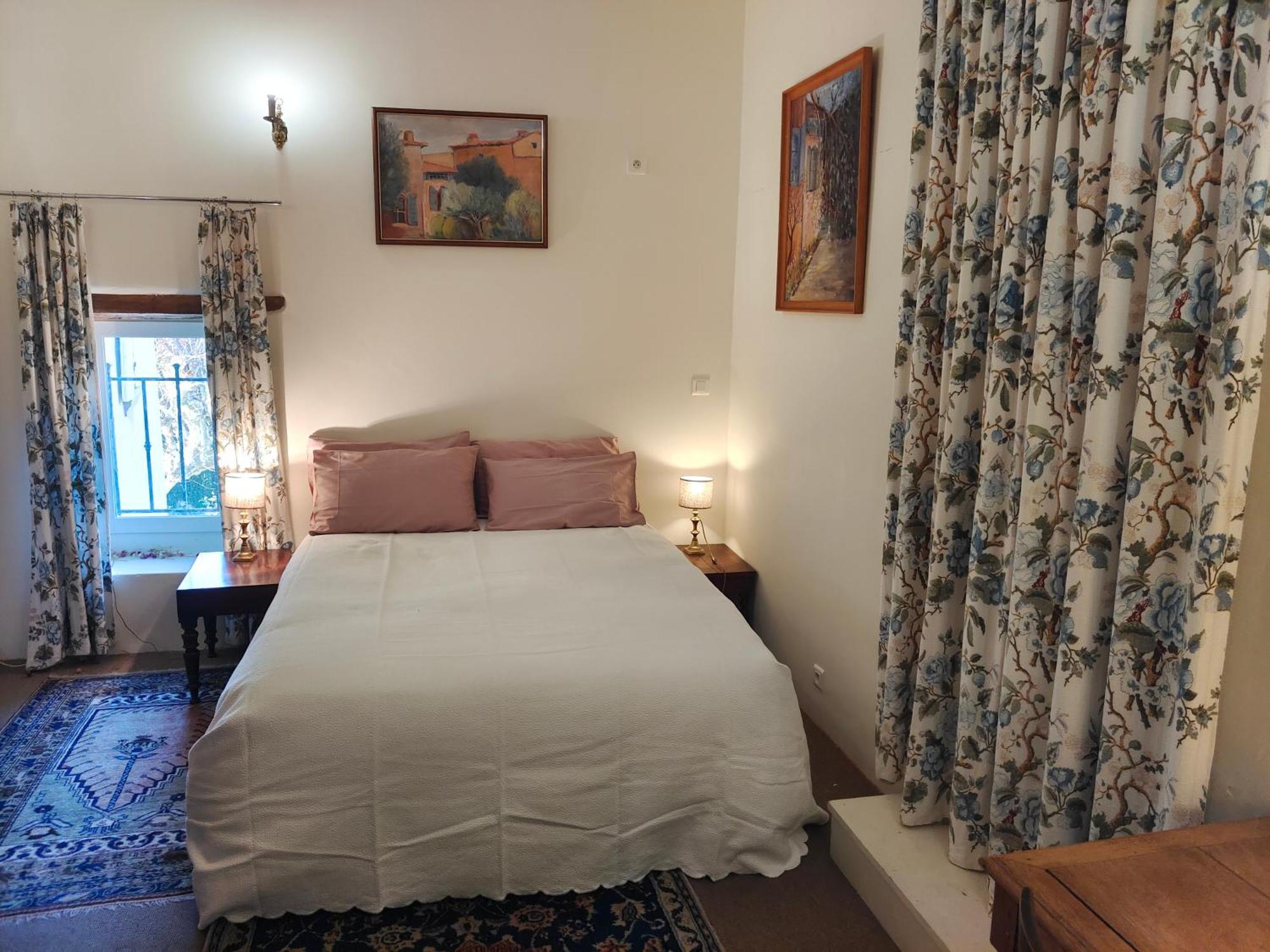 Bed and Breakfast Rue Du Chateau A Cabrieres D'Avignon Exteriér fotografie