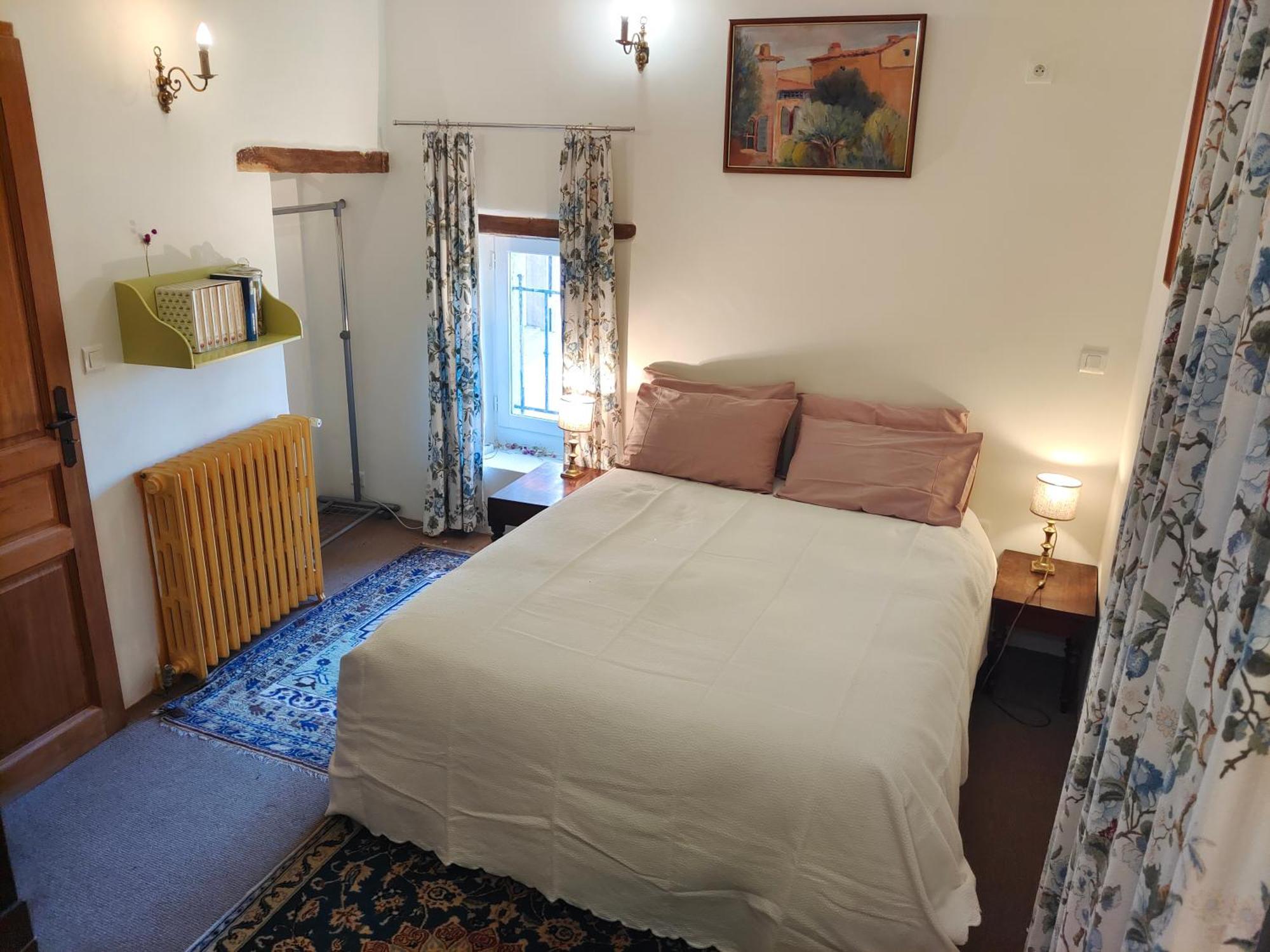 Bed and Breakfast Rue Du Chateau A Cabrieres D'Avignon Exteriér fotografie