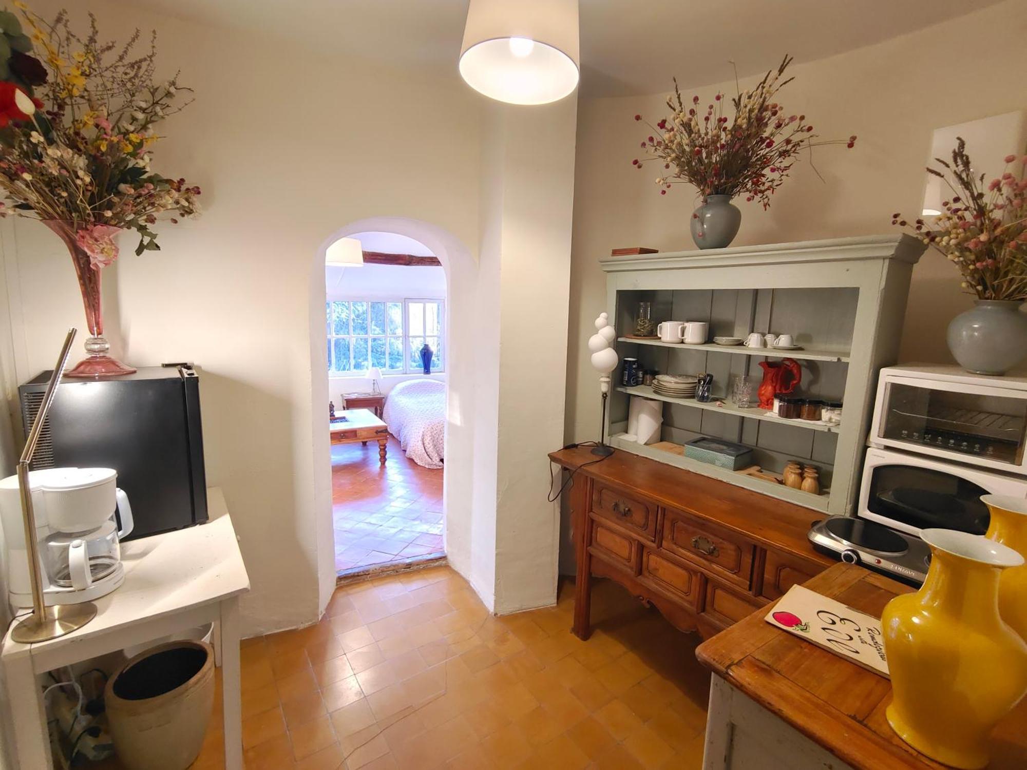 Bed and Breakfast Rue Du Chateau A Cabrieres D'Avignon Exteriér fotografie