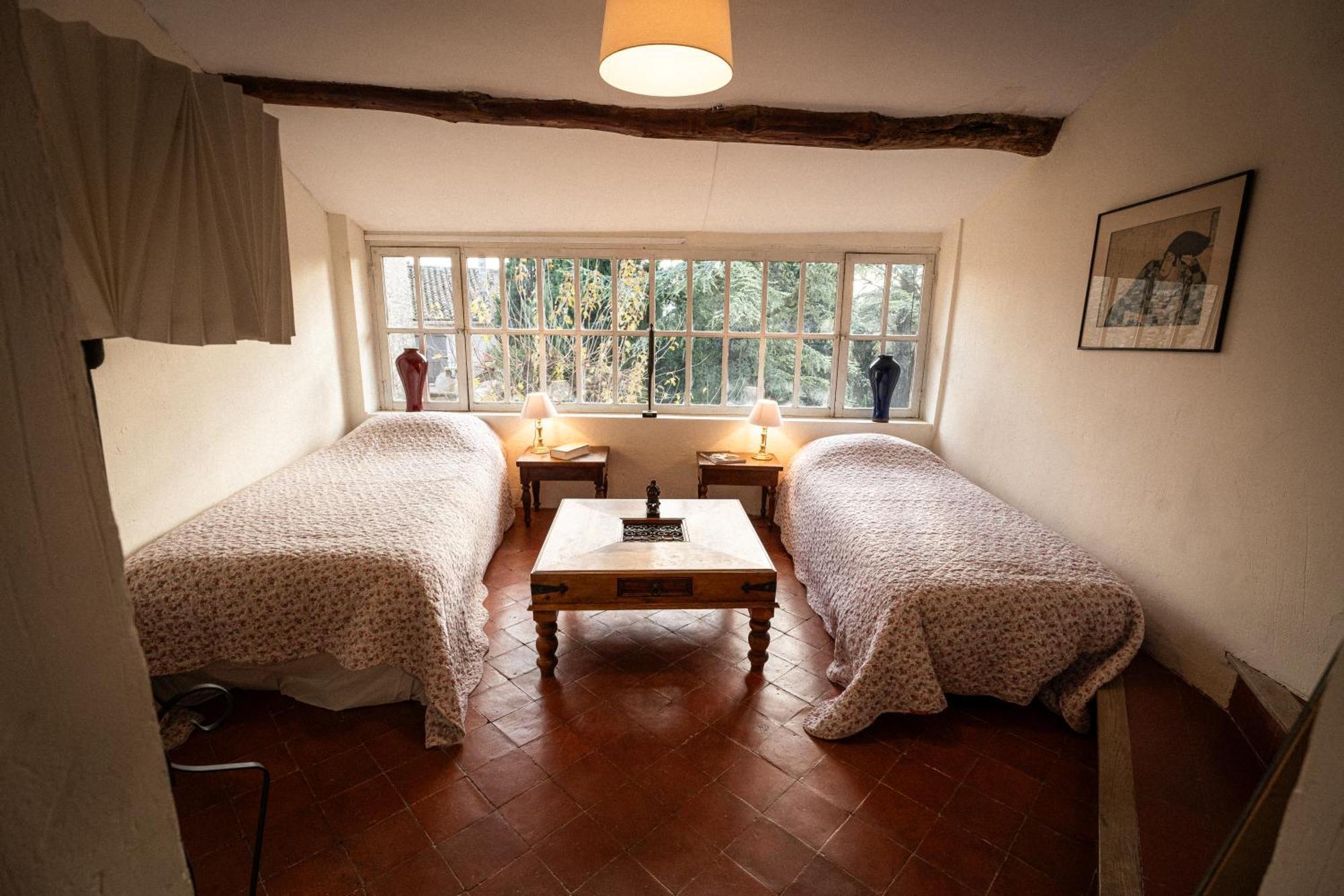 Bed and Breakfast Rue Du Chateau A Cabrieres D'Avignon Exteriér fotografie